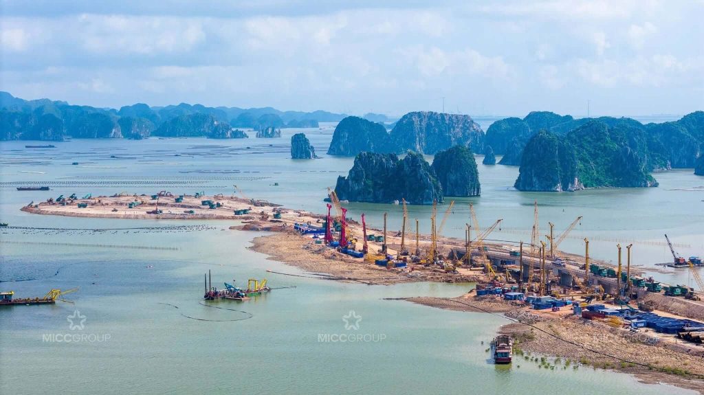 tien do xay dung vinhomes global gate ha long thang 62026 7